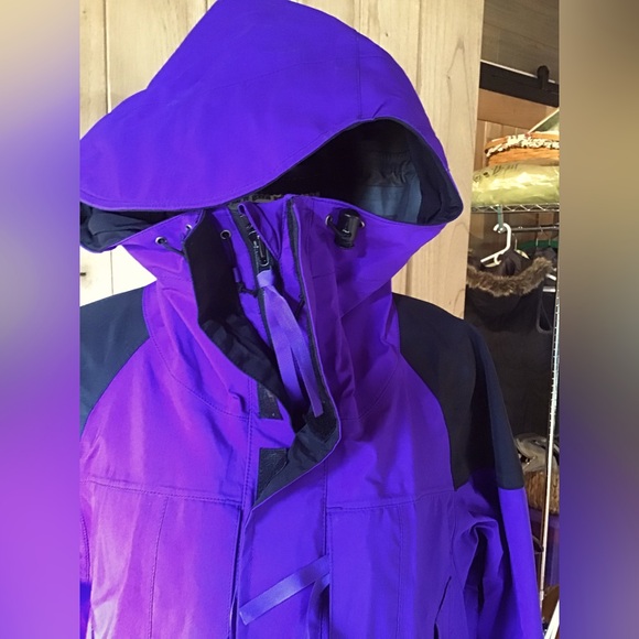 Vintage late-1990’s Marmot Gore Tex Hard Shell, Great Used Condition - Picture 4 of 9